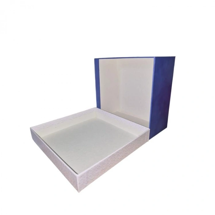 GIPTA LUCKY COLOR KARE HEDİYE KUTUSU BX3312 C NO:4.5 180x180x95mm - TEKLİ
