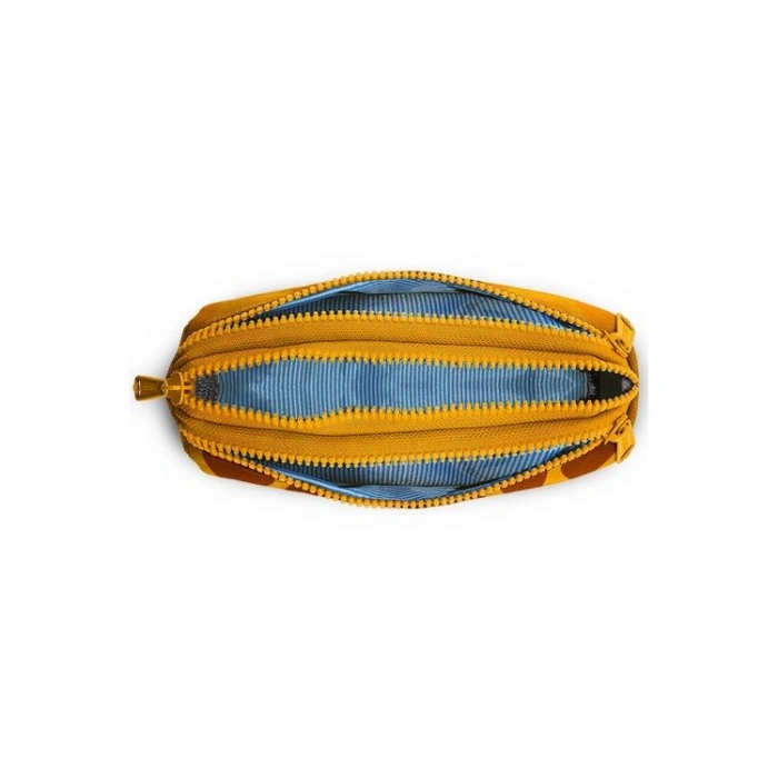 CORAL HIGH 31062 SARI ZÜRAFA DESENLİ ÜÇ BÖLMELİ KALEM ÇANTASI