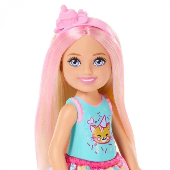 MATTEL MTL-JJB37 BARBIE CHELSEA CLUB DOĞUM GÜNÜ BEBEĞİ VE AKSESUARLARI OYUN SETİ 3+