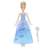 DISNEY JBF94 PRINCESS CİNDİRELLA SİHİRLİ BALO ELBİSELİ 26 CM SESLİ IŞIKLI BEBEK 3+