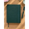VICTORIAS JOURNALS 226-2405 14x20,5 cm KUKA 416 SAYFA RENKLİ KENAR LASTİKLİ CEPLİ ESNEK KAPAK GÜNLÜK AJANDA - ORMAN YEŞİLİ