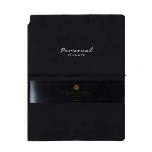 VICTORIAS JOURNALS 1819 KUKA SOFT KAPAK NOTEBOOK 14.8x21cm A5 80gr.96YP. ÇİZGİLİ DEFTER SİYAH