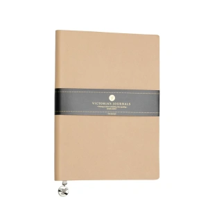 VICTORIAS JOURNALS 1138 SMYTH FLEXY ESNEK KAPAK 14.8x21cm A5 80gr. 96YP. ÇİZGİLİ DEFTER BEJ