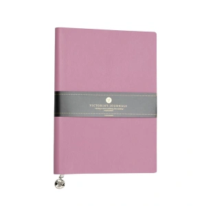 VICTORIAS JOURNALS 1133 SMYTH FLEXY ESNEK KAPAK 14.8x21cm A5 80gr. 96YP. ÇİZGİLİ DEFTER PEMBE