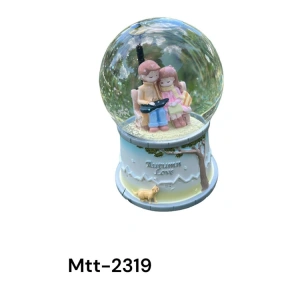 MOTTO MTT-2319 PİLLİ IŞIKLI MÜZİKLİ ÜFLEMELİ KAR KÜRESİ BÜYÜK BOY -  AUTUMN LOVE