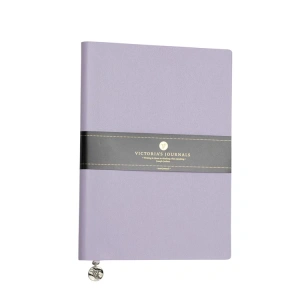 VICTORIAS JOURNALS 1134 SMYTH FLEXY ESNEK KAPAK 14.8x21cm A5 80gr. 96YP. ÇİZGİLİ DEFTER LİLA
