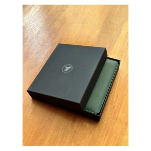 VICTORIAS JOURNALS 0280 KUTULU ZIPPER FOLDER ORGANİZER YEŞİL 14.8X21cm  80YP. ÇİZGİLİ DEFTER