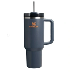 STANLEY 10-11673-159 PİPETLİ QUENCHER H2.O FLOWSTATE 1.18 L. PASLANMAZ ÇELİK TERMOS BARDAK ALACAKARANLIK LACİVERT