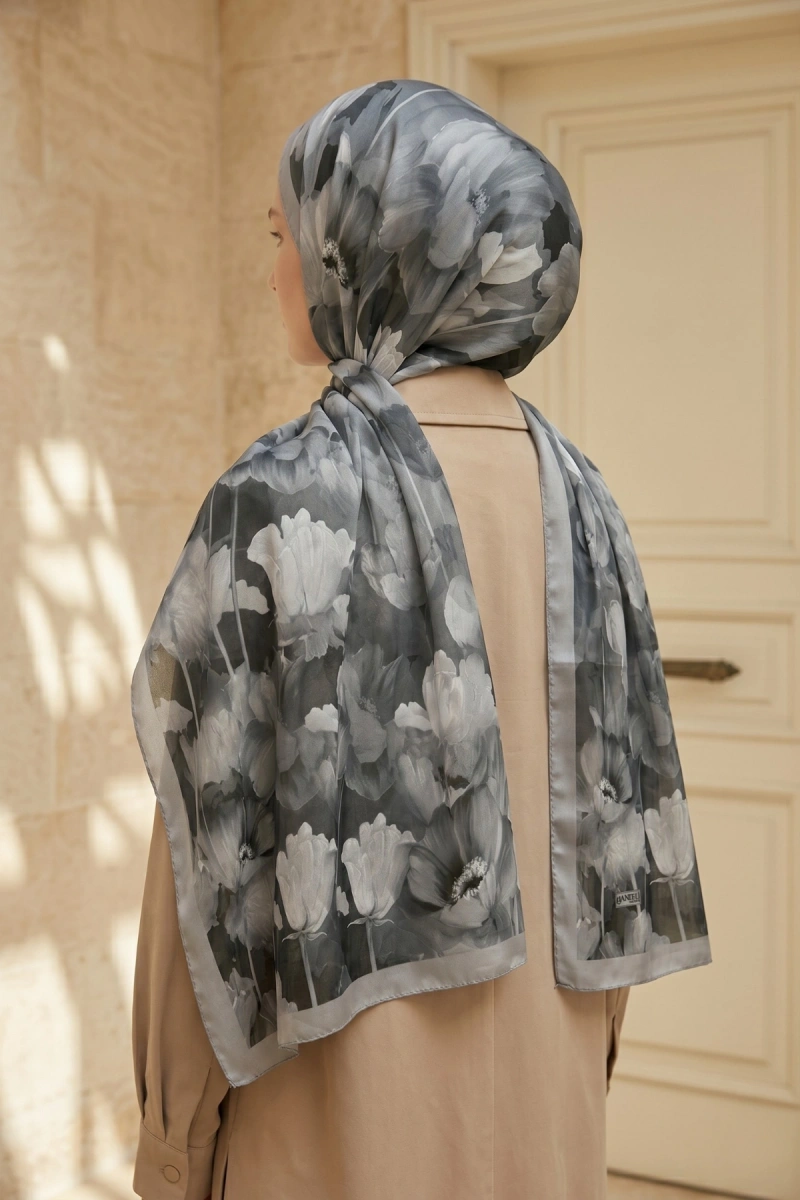 Spring Model Retro Desen Şal Lale - 12