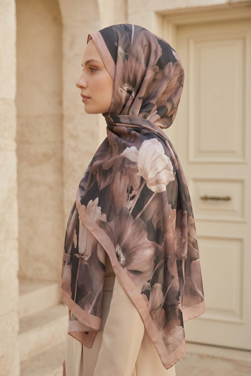 Spring Model Retro Desen Şal Lale - 13