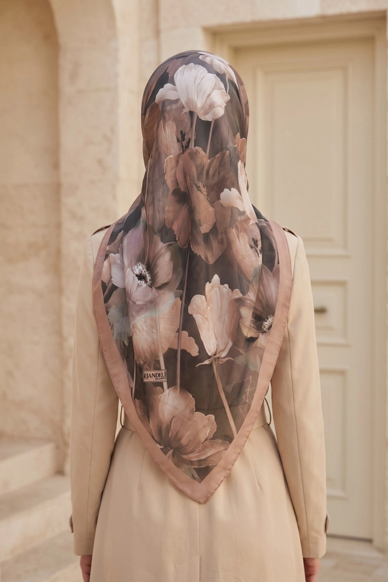 Spring Model Retro Desen Şal Lale - 13