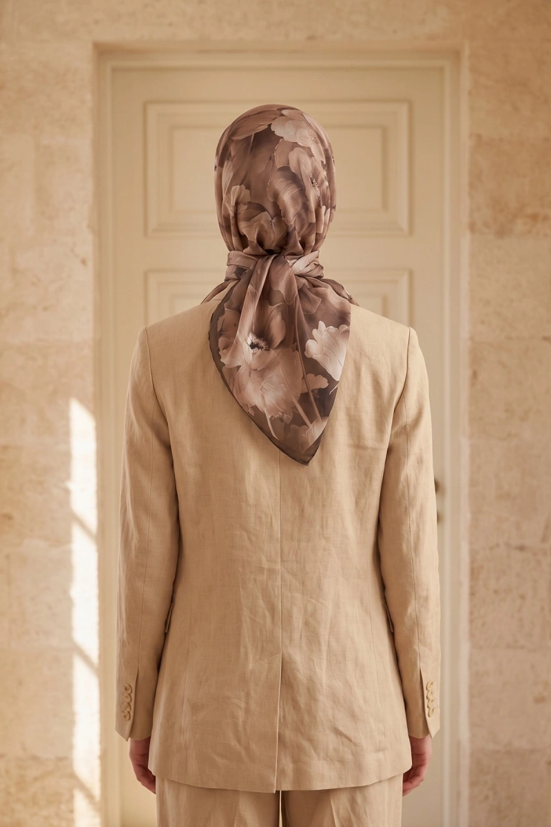 Spring Model Retro Desen Şal Lale - 15