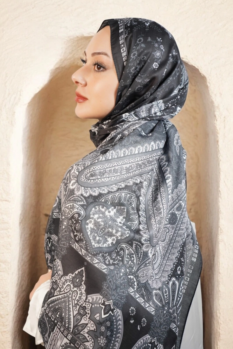 Babil Model Retro Desen Şal - Siyah