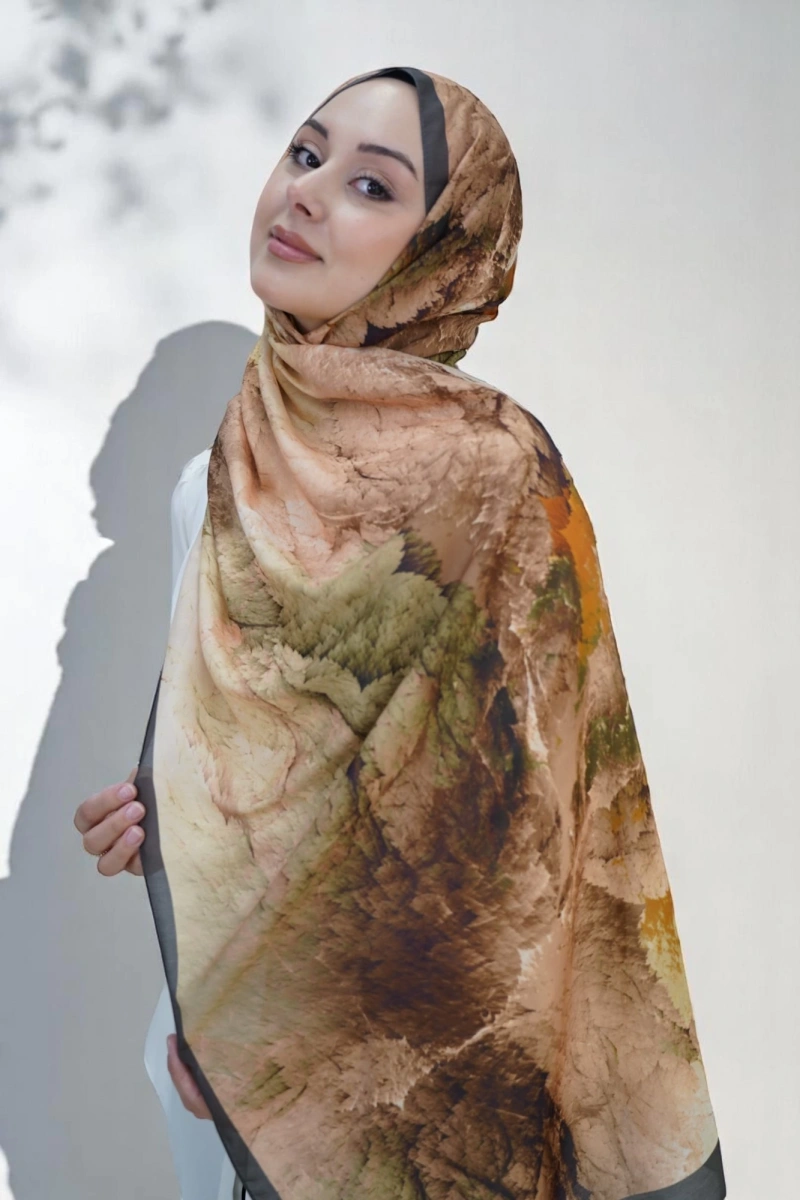 Çınar Model Retro Desen Retro Şal - Siyah Kahverengi
