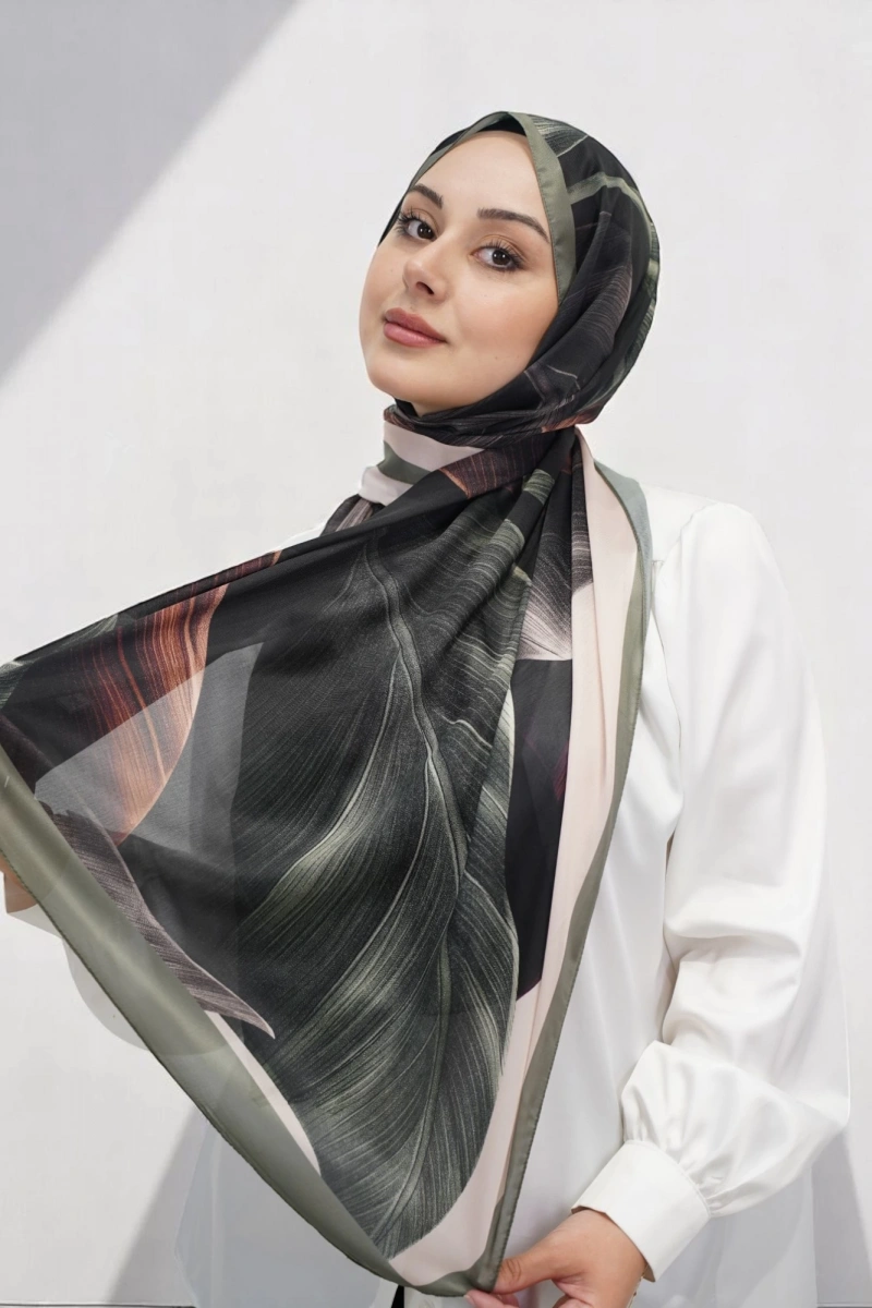 Esinti Model Retro Desen Retro Şal Haki Yeşil