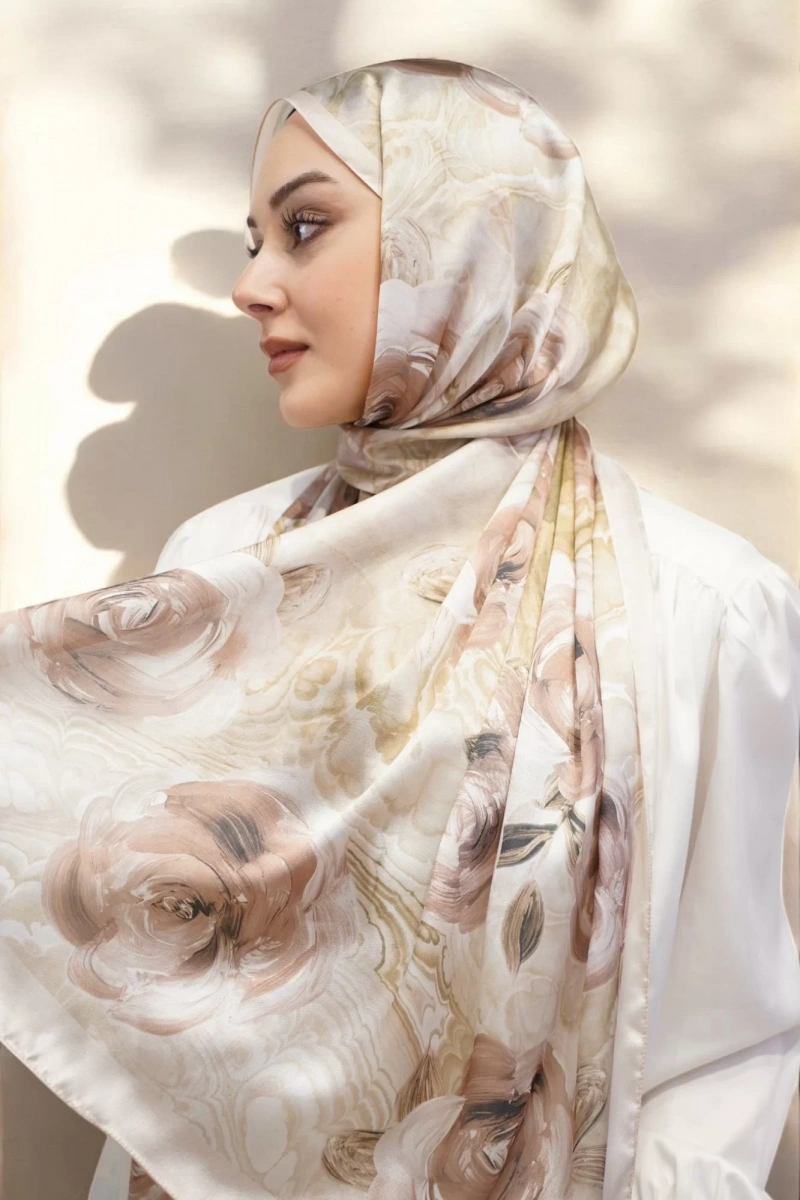 Gül Desen Retro Şal - Krem