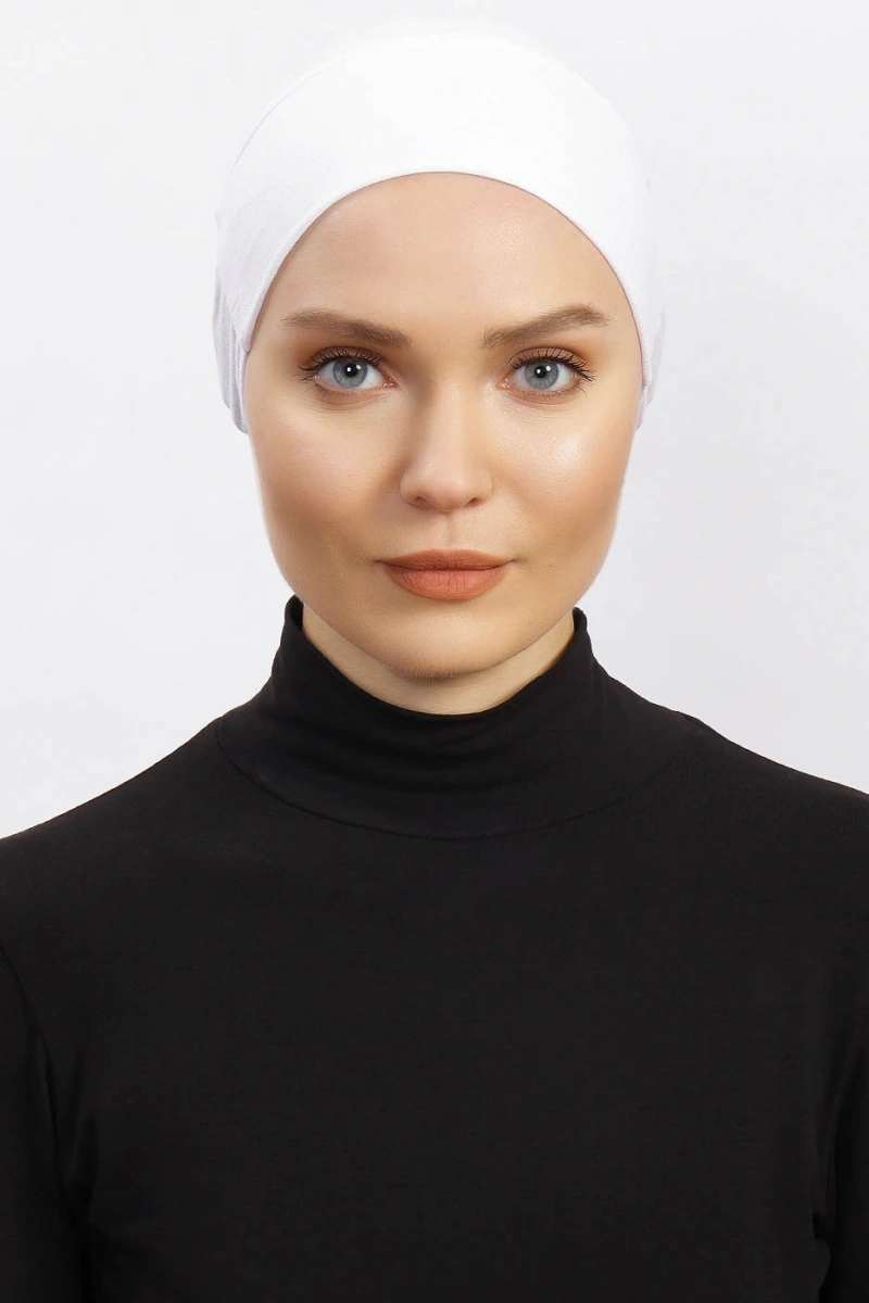 Kaymaz Bone Slikonlu Yapısıyla Kaymayı Engeller - Beyaz