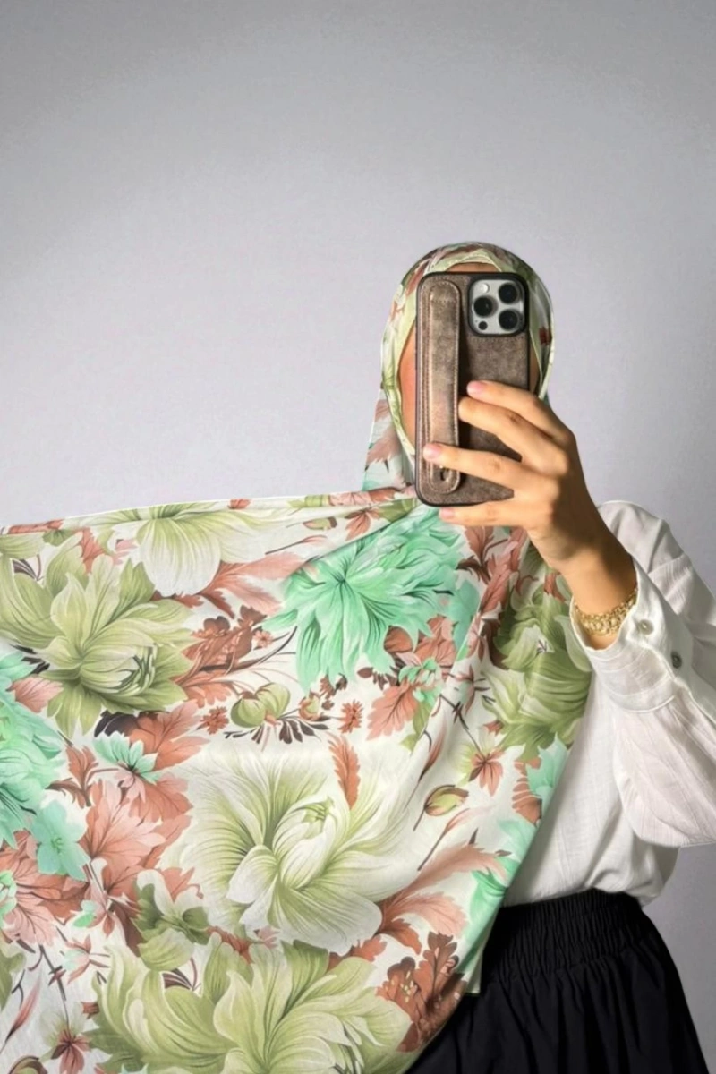 Manolya Model Retro Desen Şal - 10