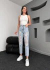 Premium Yırtık Buz Mavi Mom Jeans