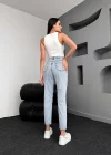 Premium Yırtık Buz Mavi Mom Jeans