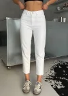 Premium Beyaz Renk Mom Jeans