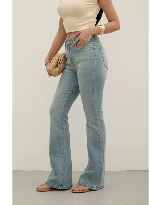 Light Blue Premium Yüksek Bel Bronz Düğmeli İspanyol Paça Jeans