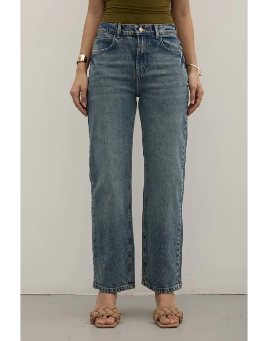 Premium Tint Blue Mom Fit Jeans