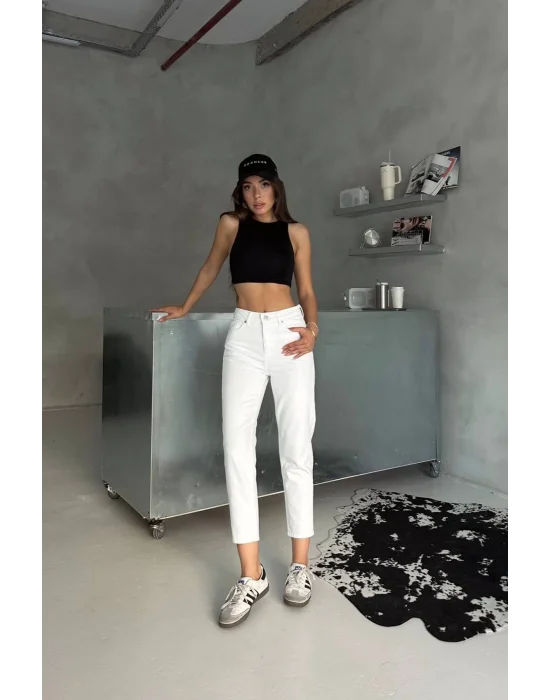 Premium Beyaz Renk Mom Jeans