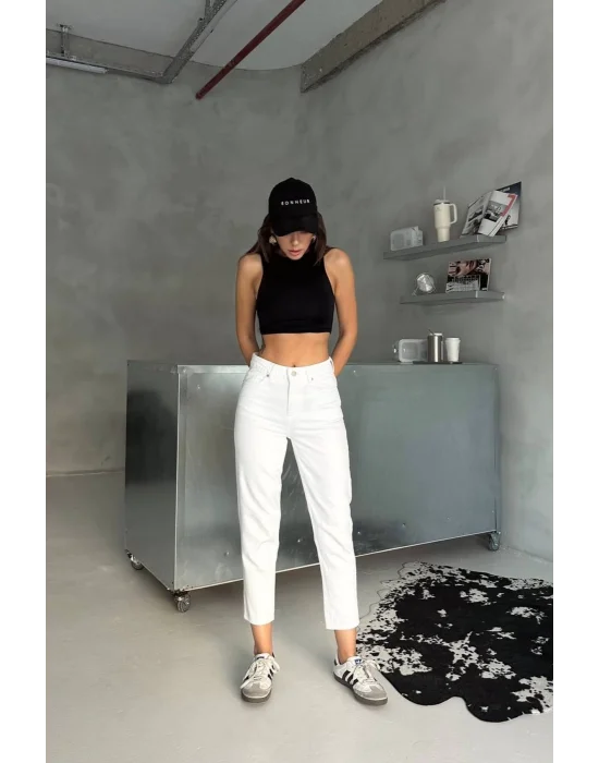 Premium Beyaz Renk Mom Jeans