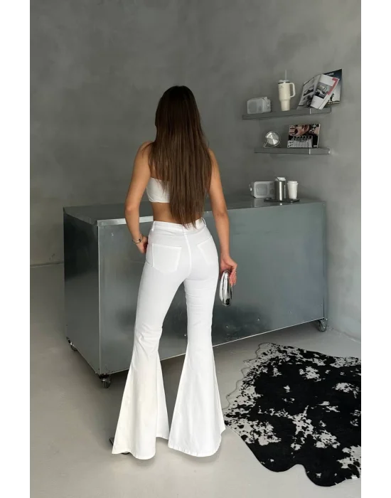 Beyaz Renk Extra Geniş Paça Yüksek Bel Likralı İspanyol Jeans