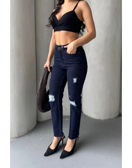 Kadın Lacivert Yırtık Detaylı Mom Jean Yüksek Bel Günlük Rahat Kesim Kot Pantolon