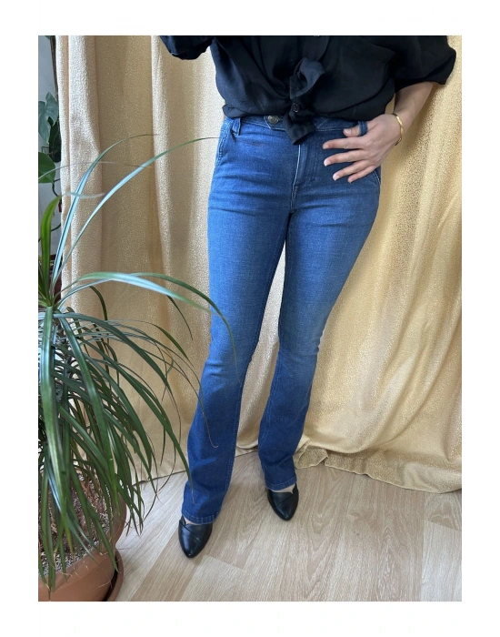 Lacivert Cep Kapak Detay Likralı İspanyol Paça Kot Pantolon