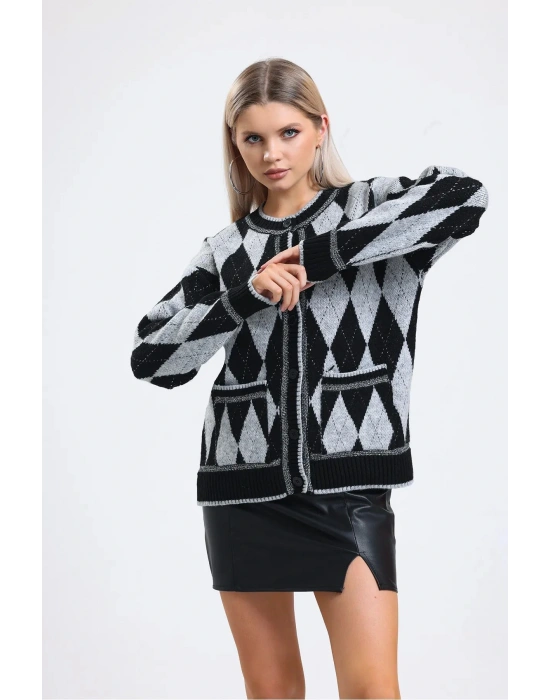 Kadın Baklava Desen Simli Nakışlı Triko Hırka