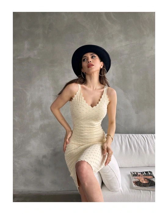 Kadın Askılı Delik Ajurlu Triko Elbise Krem