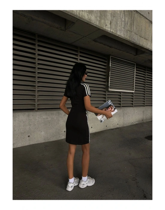 Kadın Sim Şerit Detaylı Kısa Kol Siyah Elbise