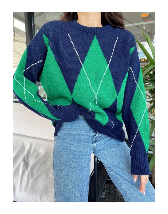 Kadın Baklava Desenli Kırmızı Yeşil Triko Kazak