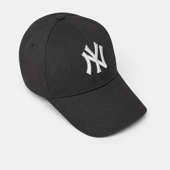 Karnas Unisex Koyu Gri Spor Şapka – Günlük Kombinlere Uyum Sağlayan Modern Baseball Cap