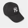 Karnas Unisex Koyu Gri Spor Şapka – Günlük Kombinlere Uyum Sağlayan Modern Baseball Cap