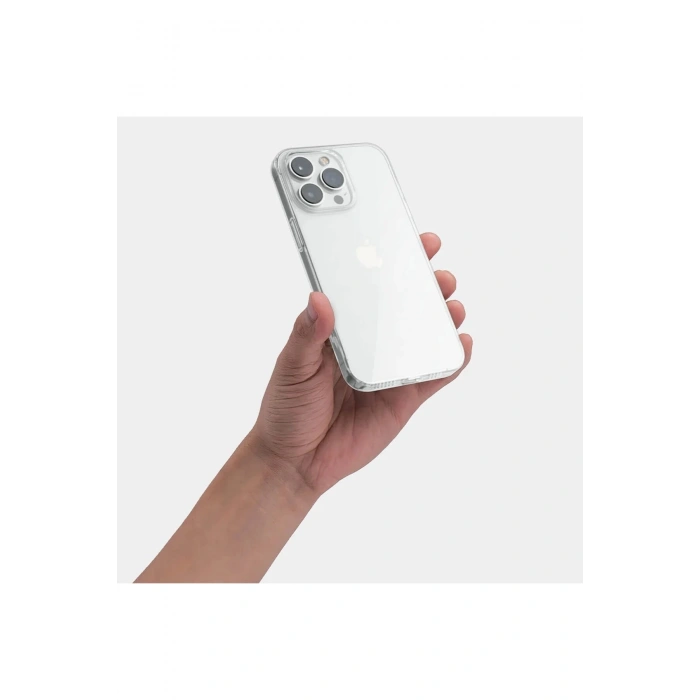 Apple iPhone 16 Pro ile Uyumlu Sararmaz Sert PC Kristal Netlikte Minimalist Şeffaf Kılıf