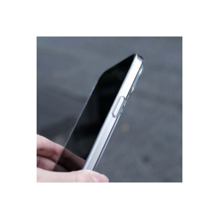 iPhone 17 ile Uyumlu Magsafe Şarj Özellikli Ultra İnce Sararmaz Şeffaf PC Minimalist Kılıf