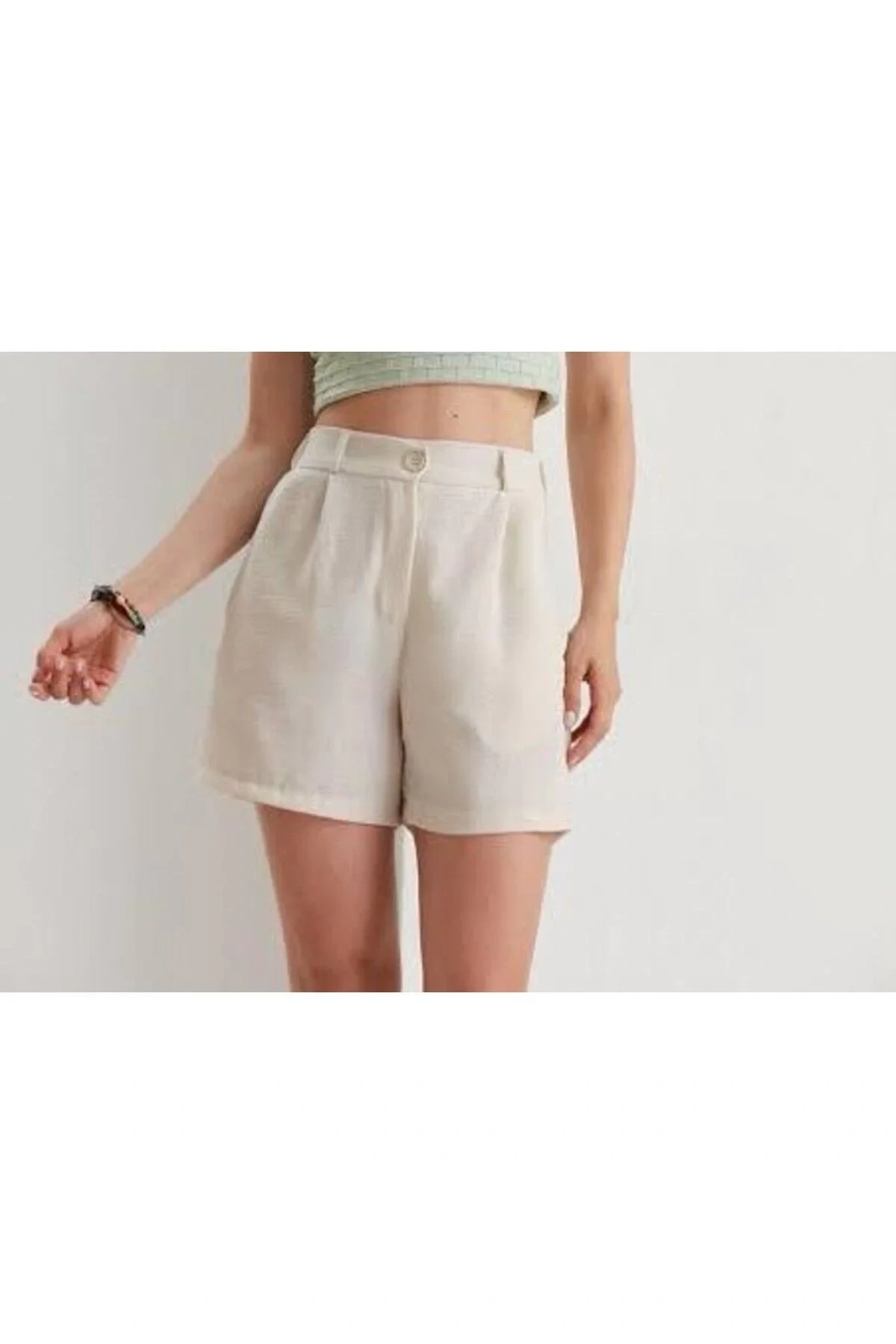 bysoca Kadın Krem Yüksek Bel Pensli Cepli Keten Kumaş Kısa Mini Günlük Şort