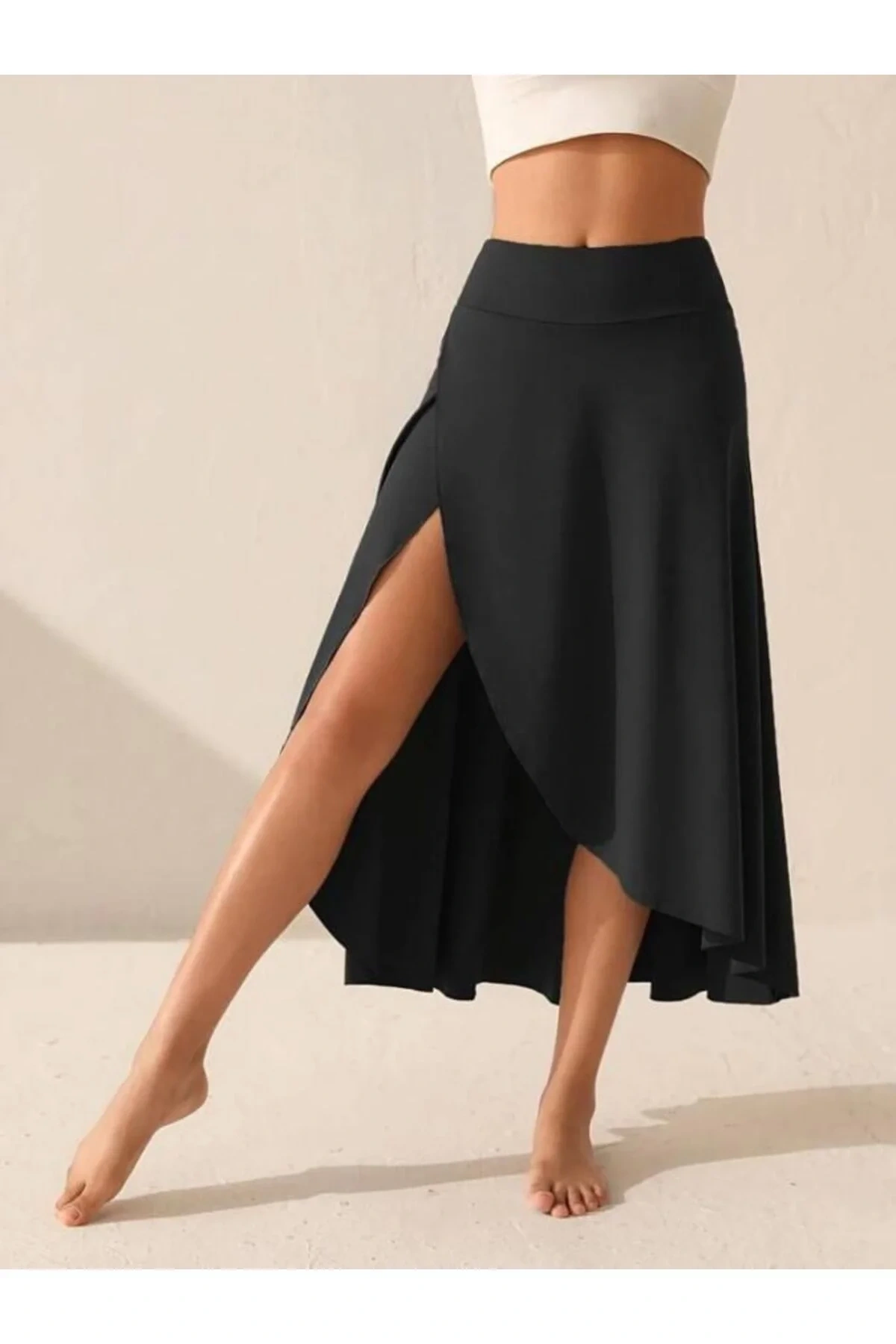 bysoca Kadın Siyah Yüksek Bel Cepli Şortlu Asimetrik Yandan Yırtmaçlı Uzun Yoga Spor Etek Skort