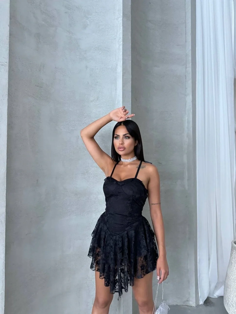 bysoca Kadın Siyah İp Askılı Sırtı Bağcıklı Şortlu Korsaj Kesim Güpür Dantel Mini Parti Elbisesi