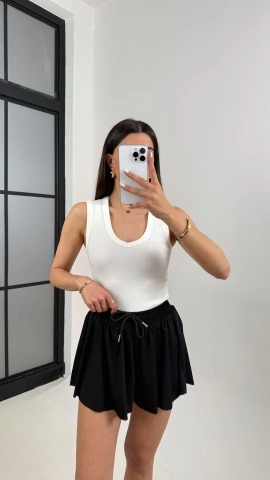 Kadın Siyah Yüksek Bel Beli Lastikli ve Bağcıklı Pileli İçi Şortlu Mini Spor Tenis Eteği