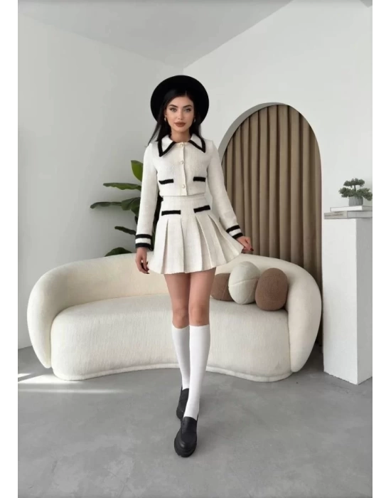 Dora Chanel Takım