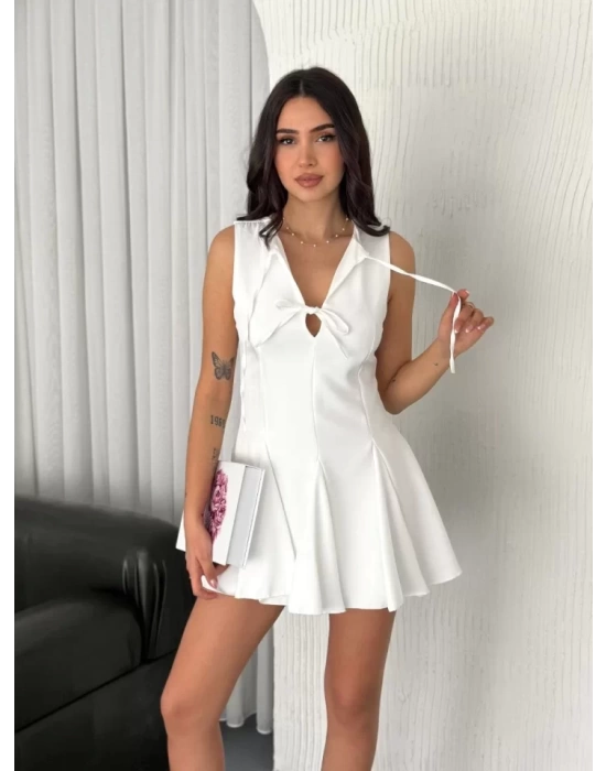 Göğüs Bağlamalı Kolsuz Mini Boy Elbise - Beyaz