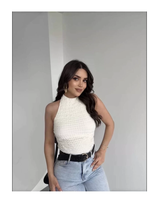 bysoca Kadın Krem Halter Yaka Sırtı Açık Boyundan Bağlamalı Gofre Dokulu Yazlık Crop Bluz