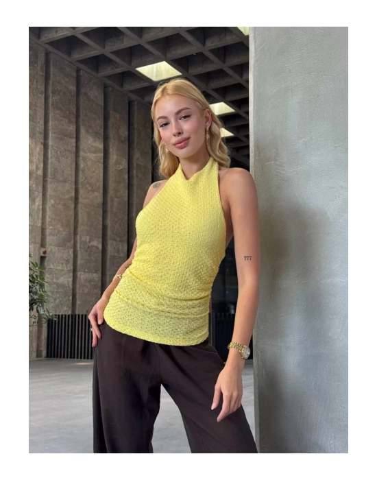 bysoca Kadın Sarı Halter Yaka Sırtı Açık Boyundan Bağlamalı Gofre Dokulu Yazlık Crop Bluz