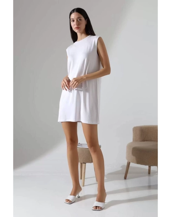 bysoca Kadın Beyaz Oversize Vatka Detaylı Kolsuz Bisiklet Yaka Basic Viskon Tunik Elbise