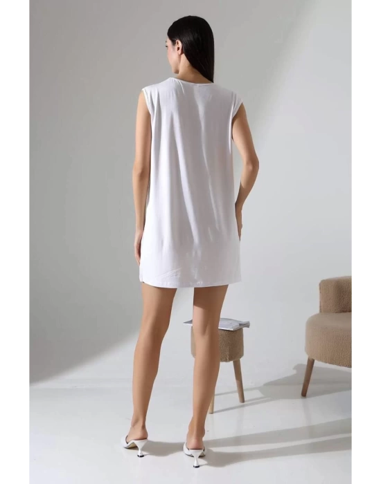 bysoca Kadın Beyaz Oversize Vatka Detaylı Kolsuz Bisiklet Yaka Basic Viskon Tunik Elbise